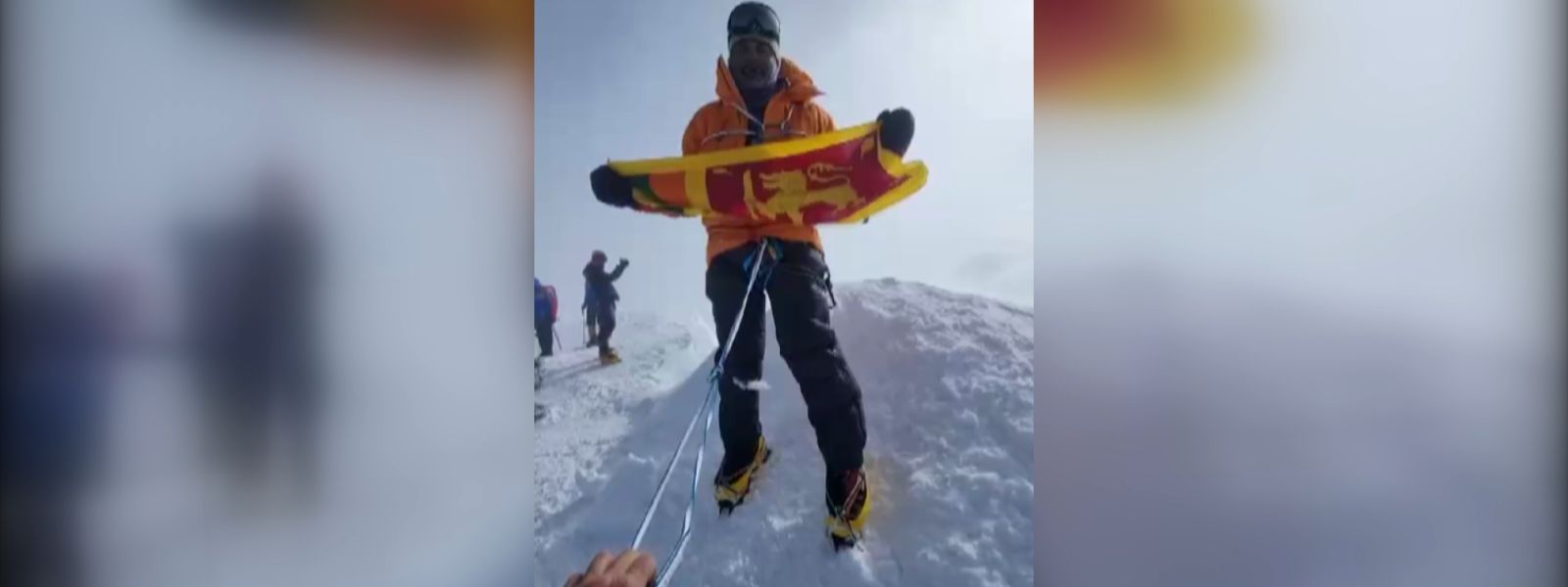 Johann Peries Summits Mount Vinson